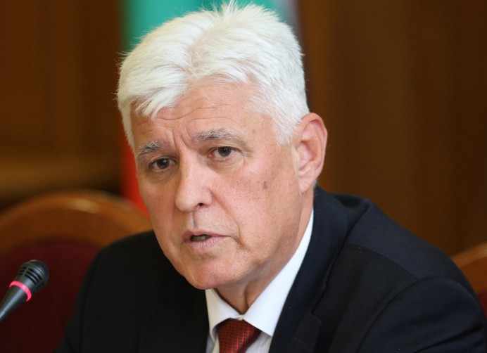 Разходите за отбрана в проектобюджета за 2026 г са 2