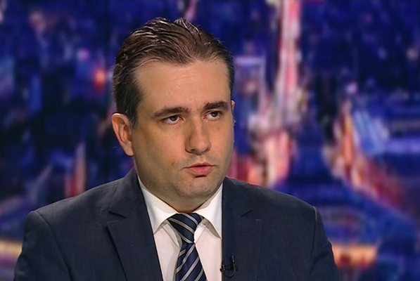 Дали Андрей Гюров ще реши да направи такава заявка и кога ще