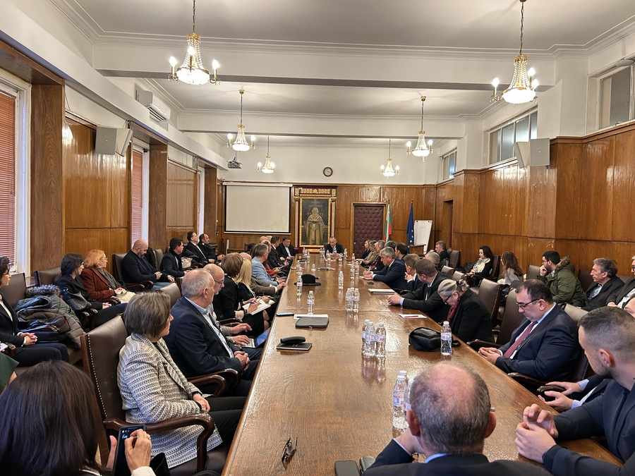 Общо 26 ректори на висши училища в България подкрепиха декларация