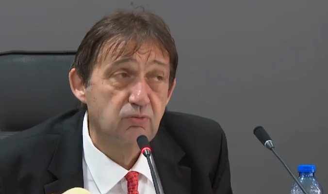 Предложенията за поставяне на бетонни разделителни съоръжения по магистралите трябва