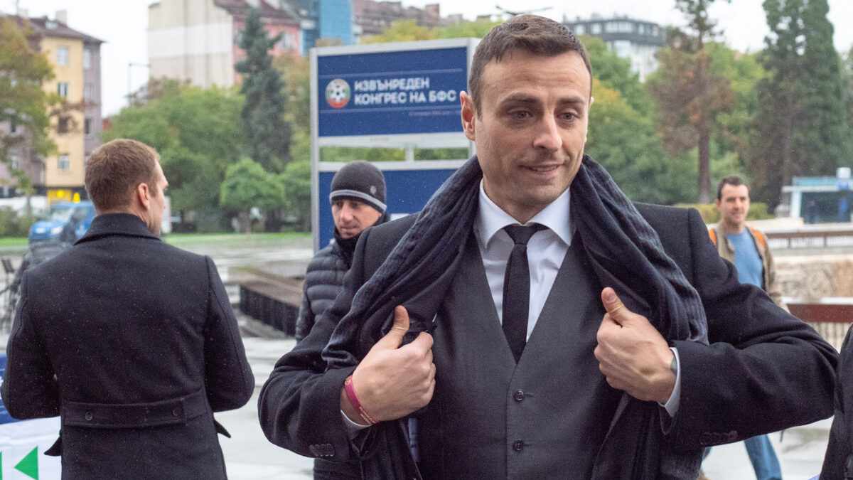 Легендата на българския футбол Димитър Бербатов ще направи своя дебют