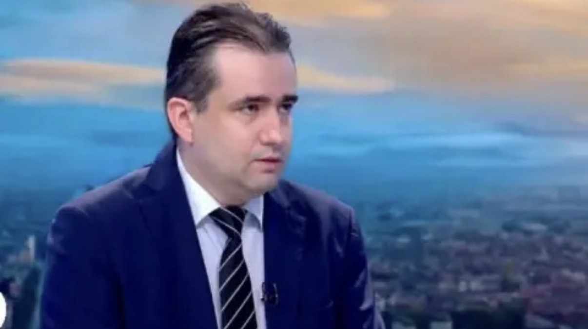 Всички знаят че това не е сделка Американците са им