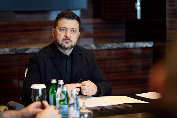 Украинският лидер Володимир Зеленски ще се срещне с американския президент Доналд Тръмп по време