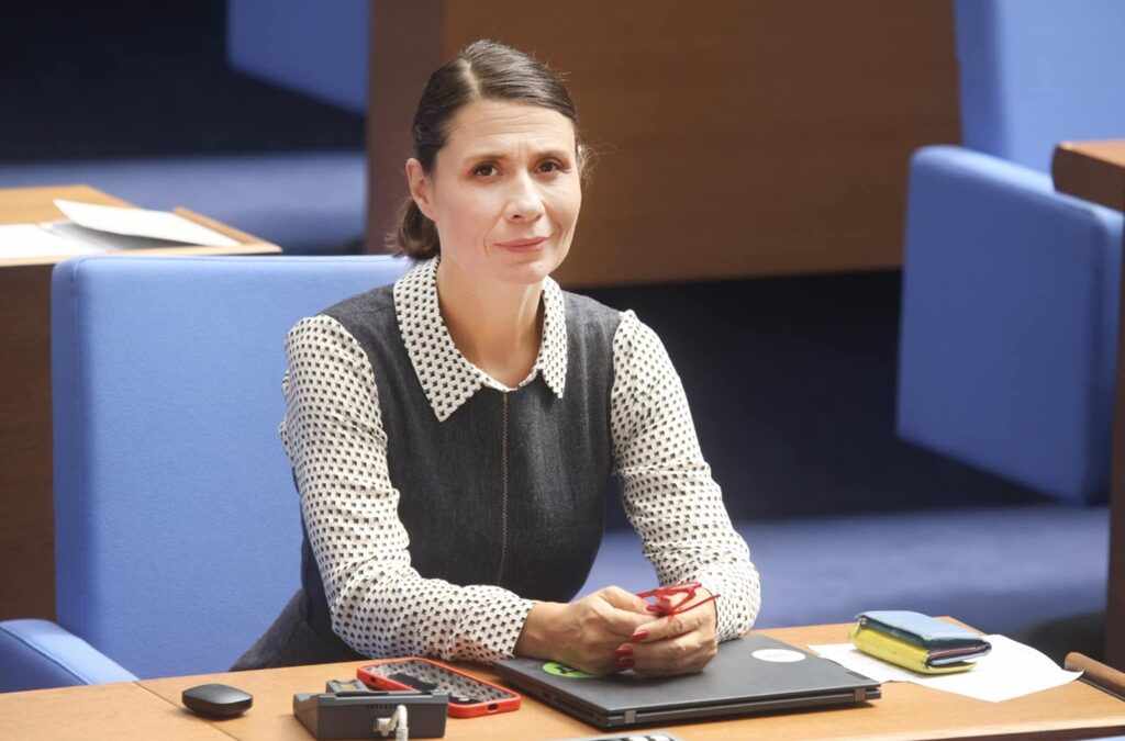 Депутатът от Демократична България Елисавета Белобрадова заяви в ефира на