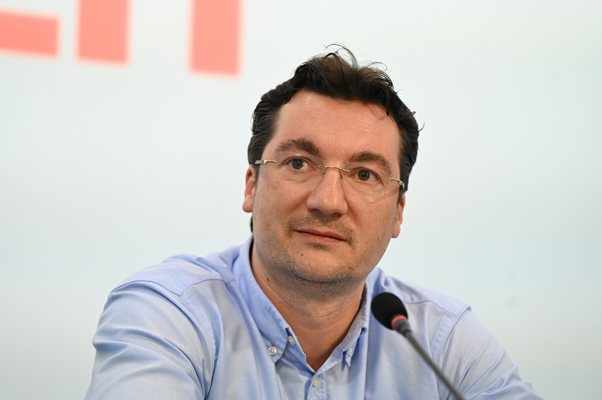 На свое редовно заседание изпълнителното бюро обсъди заявката на президента Илияна