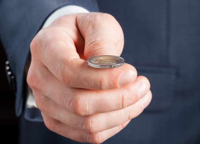 Какво бихте избрали да получите веднага 50 000 британски паунда